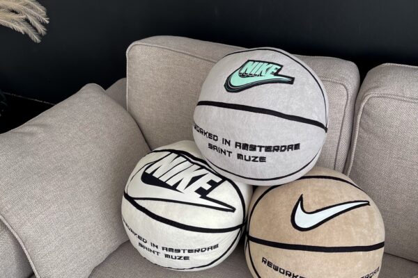 basketball pillow​