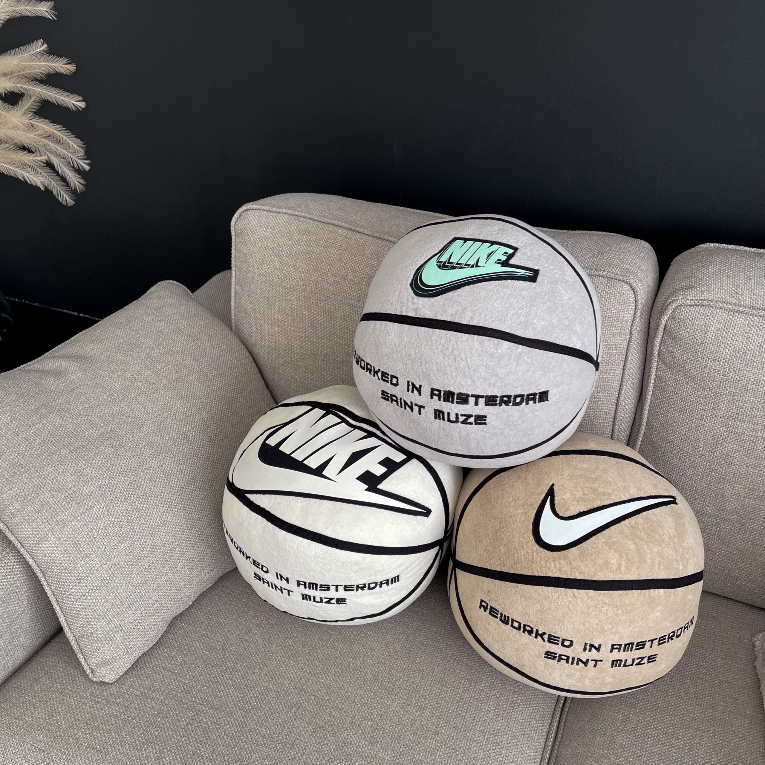 basketball pillow​