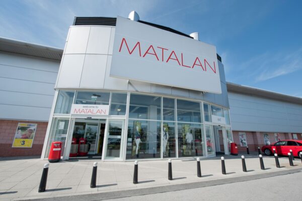 matalan closing times​